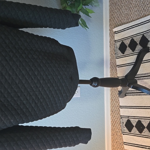 CNQR Knitwear Mens Quilted Sweatshirt In Black sz Large Streetwear Sportwear - Picture 10 of 13